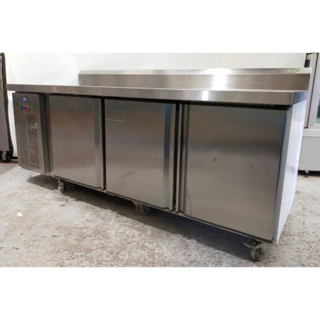 BS 3D2C1F8/C Underbar 3 Door Fridge 