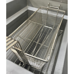 Commercial Deep Fryer Basket / Deep Frying / Fry Basket 340mm x165mm x150mm