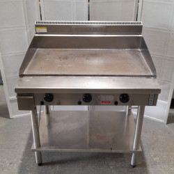 Used Goldstein 900mm 3 Burner Hotplate GPGDB-36