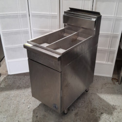 Used Goldstein TGT18L Split Pans 2 Baskets Gas Deep Fryer