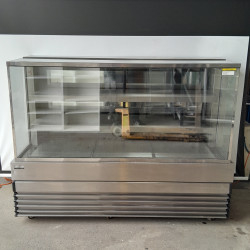 Used Koldtech SQRCD.18-BA 1800mm Cake Display Fridge