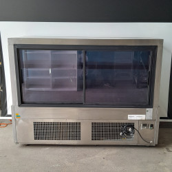 Used Koldtech SQRCD.18-BA 1800mm Cake Display Fridge