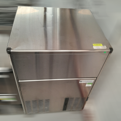 Used Bromic Self Contained Solid Cube Ice Machine 59Kg/24Hr