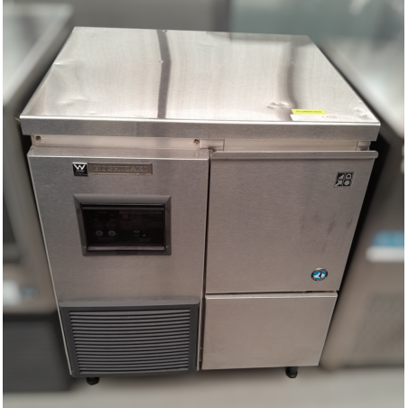 USED Hoshizaki Flake Ice Machine - FM-150KE