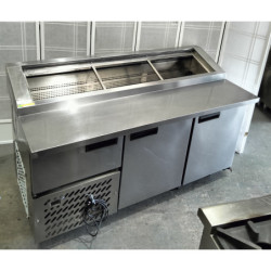 Anvil UBP1800 2½  door pizza Prep Fridge