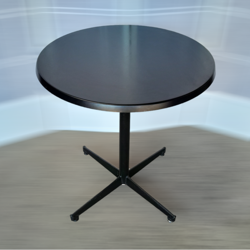 Used Decorative Timber Type Round Cafe Table