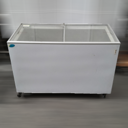 Used Bromic CF0400FTFG Display Chest Freezer Flat Glass Top