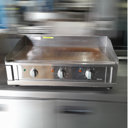 Used Roband G700 Griddle 700mm