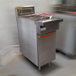 Used Frymaster S35-280SX 2 Basket Deep Fryer - ST22KEA419