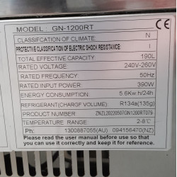 Used Bonvue GN-1200RT Benchtop Cake Display Fridge - ST25UK86