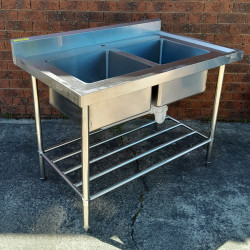 Used Stainless Steel Bench with Double Sink and Splashback - ST25UK96