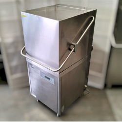 Used Classeq P500 High Volume Pass Through Dishwasher - ST25UK225