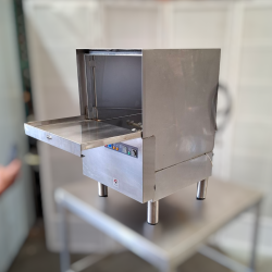 Used Washtech XG Economy Undercounter Glasswasher 365mm Rack - ST25UK282