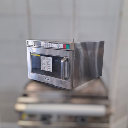 Used Panasonic NE-1853 Programmable Microwave Oven - ST25UK312