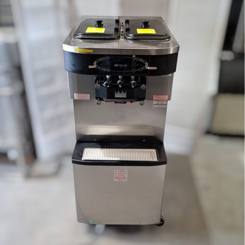 Used Taylor C716 Pump Fed Soft Serve Machine With Heat Treat Cycle - ST25UK371