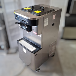 Used Taylor C716 Pump Fed Soft Serve Machine With Heat Treat Cycle - ST25UK371