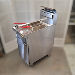 Used Trueheat RCF4 Open Pot Fryer 400mm 18L  - ST25UK344