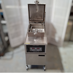 Used Henny Penny PFG 600 with 1000 Computron Control Four Head Pressure Fryer - ST25UK385