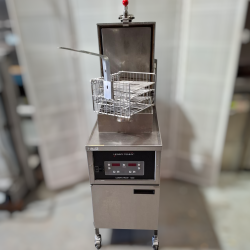 Used Henny Penny PFG 600 with 1000 Computron Control Four Head Pressure Fryer - ST25UK385