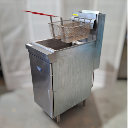 Used Frymax RC300E Superfast Natural Gas Tube Fryer - ST25UK257