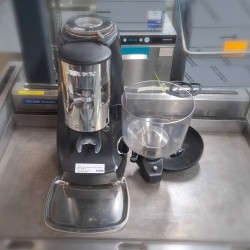 Used Mazzer Robur Automatic Coffee Grinder - ST25UK428