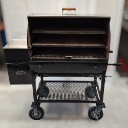 Used Pitts&Spitts Maverick 2000 Wood Pellet Grill and Smoker - ST25UK351