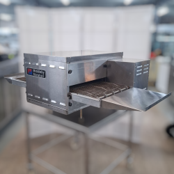 Used Middleby Marshall PS520E Electric Bench Top 20 inch Conveyor Pizza Oven - ST26UK005
