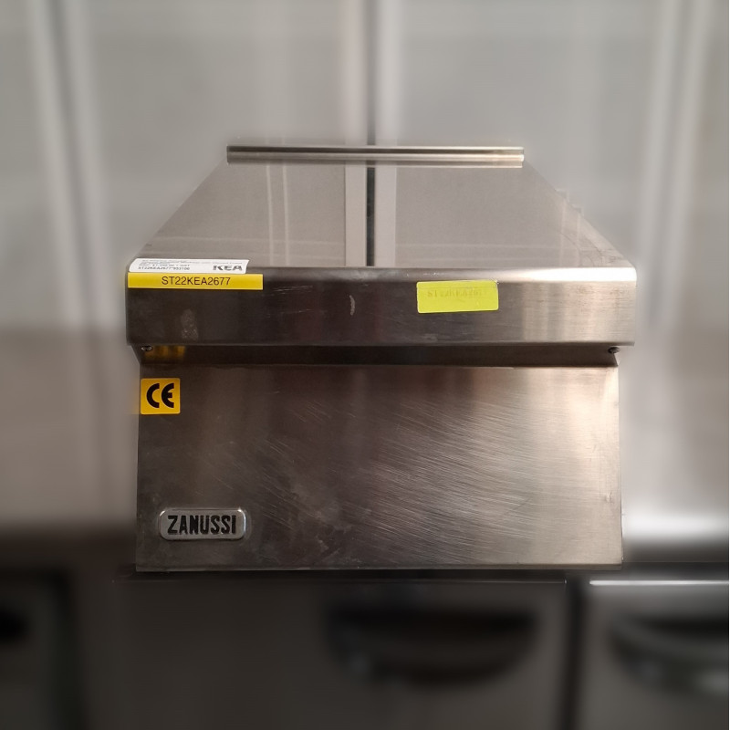 Ex-Display Zanussi 372116 Ambient Worktop with Closed Front - ST22KEA2677
