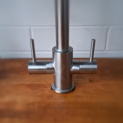 Used Dual Temp Pre Rinse Tap With Pot Filler - ST25UK440