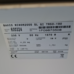 Used Arneg Minor 2000 2.45m Open Display - ST25UK381