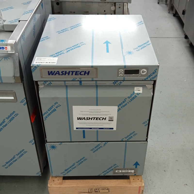 Ex-Display Washtech Glass Washer GM