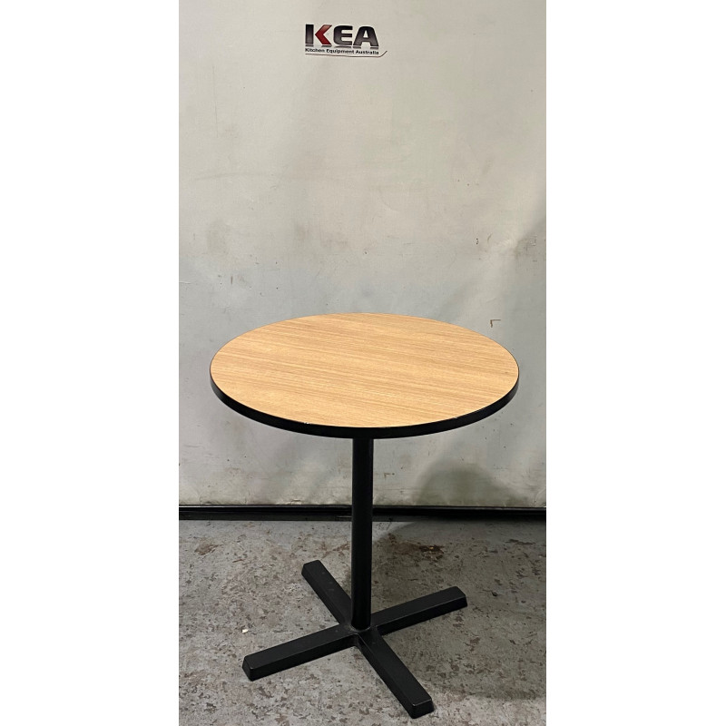 INDOOR CAFE TABLES 700MM D round