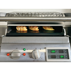 Roband GSA610SE   Grill Station Electronic Timer, 6 slice, smooth plates, 9.6 Amp