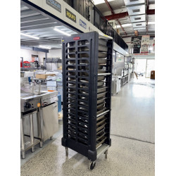 Used Rubbermaid 18-Slot Gastronorm End-Loader Rack - ST26UK336