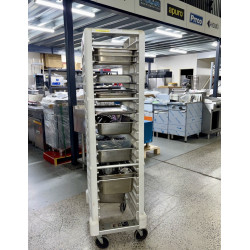 Used Rubbermaid 18-Slot...