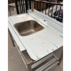 Used S/S Dishwasher Inlet bench - ST27UK057