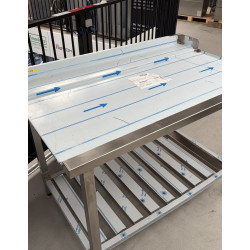 Used S/S Dishwasher outlet bench - ST27UK058